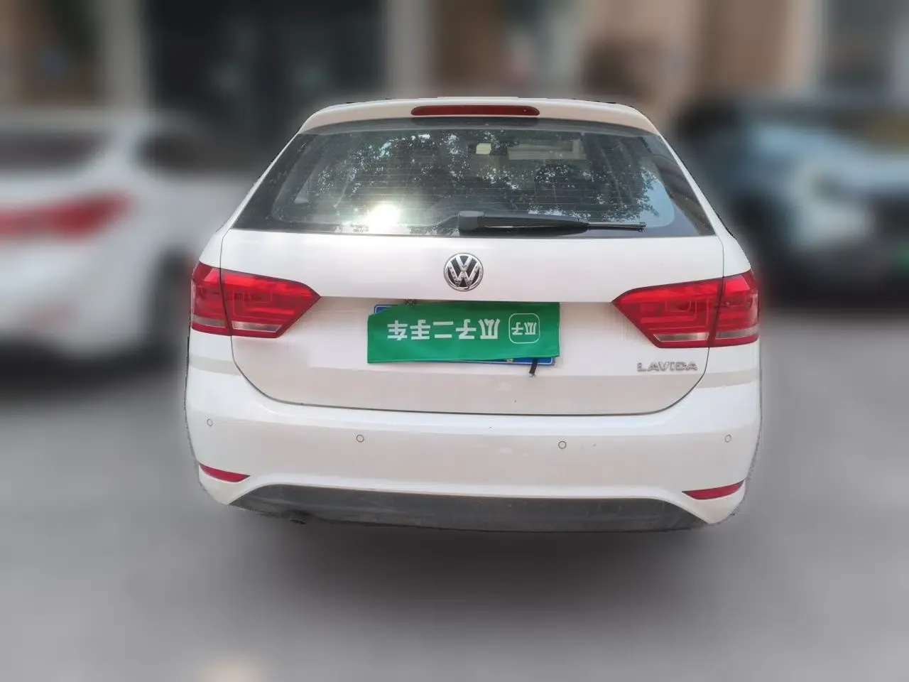 Volkswagen Gran Lavida 2015 1.6L Automatic Fashion Edition — миниатюра 5