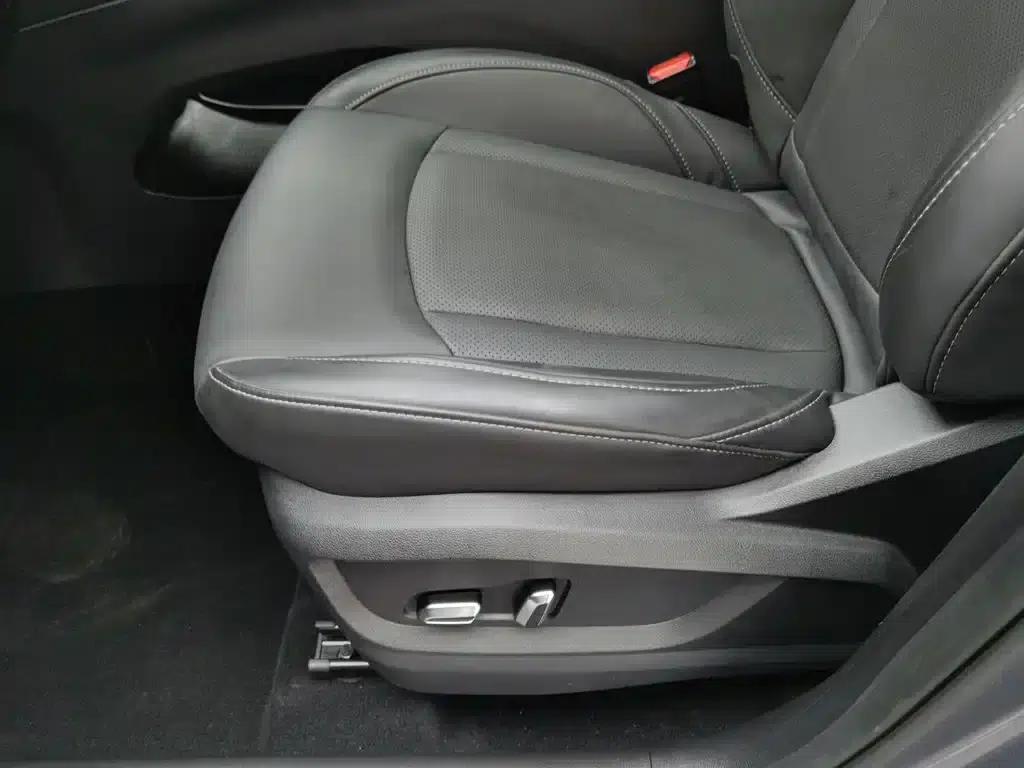 Chery Tiggo 8 PRO 2022 290T 2WD Sky Edition 7-Seater — миниатюра 20