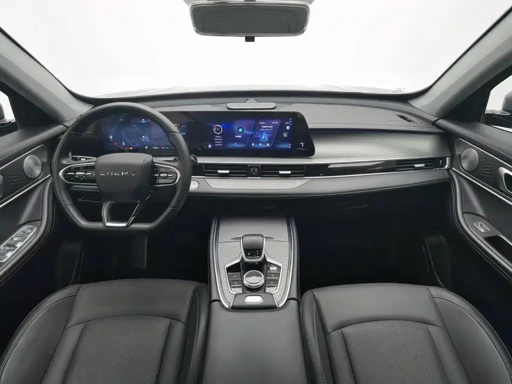 Chery Tiggo 8 PRO 2022 290T 2WD Sky Edition 7-Seater — миниатюра 5