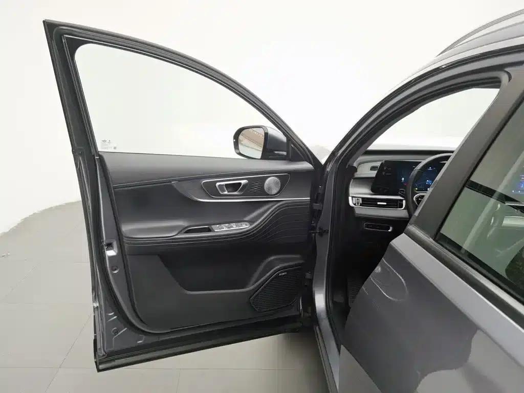 Chery Tiggo 8 PRO 2022 290T 2WD Sky Edition 7-Seater — миниатюра 8