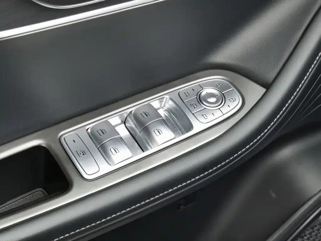 Chery Tiggo 8 PRO 2022 290T 2WD Sky Edition 7-Seater — миниатюра 9