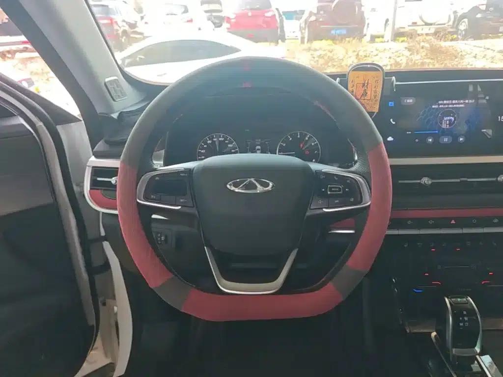 Chery Tiggo 7 2025 Excellence Edition 1.5T CVT Premium Edition — миниатюра 11