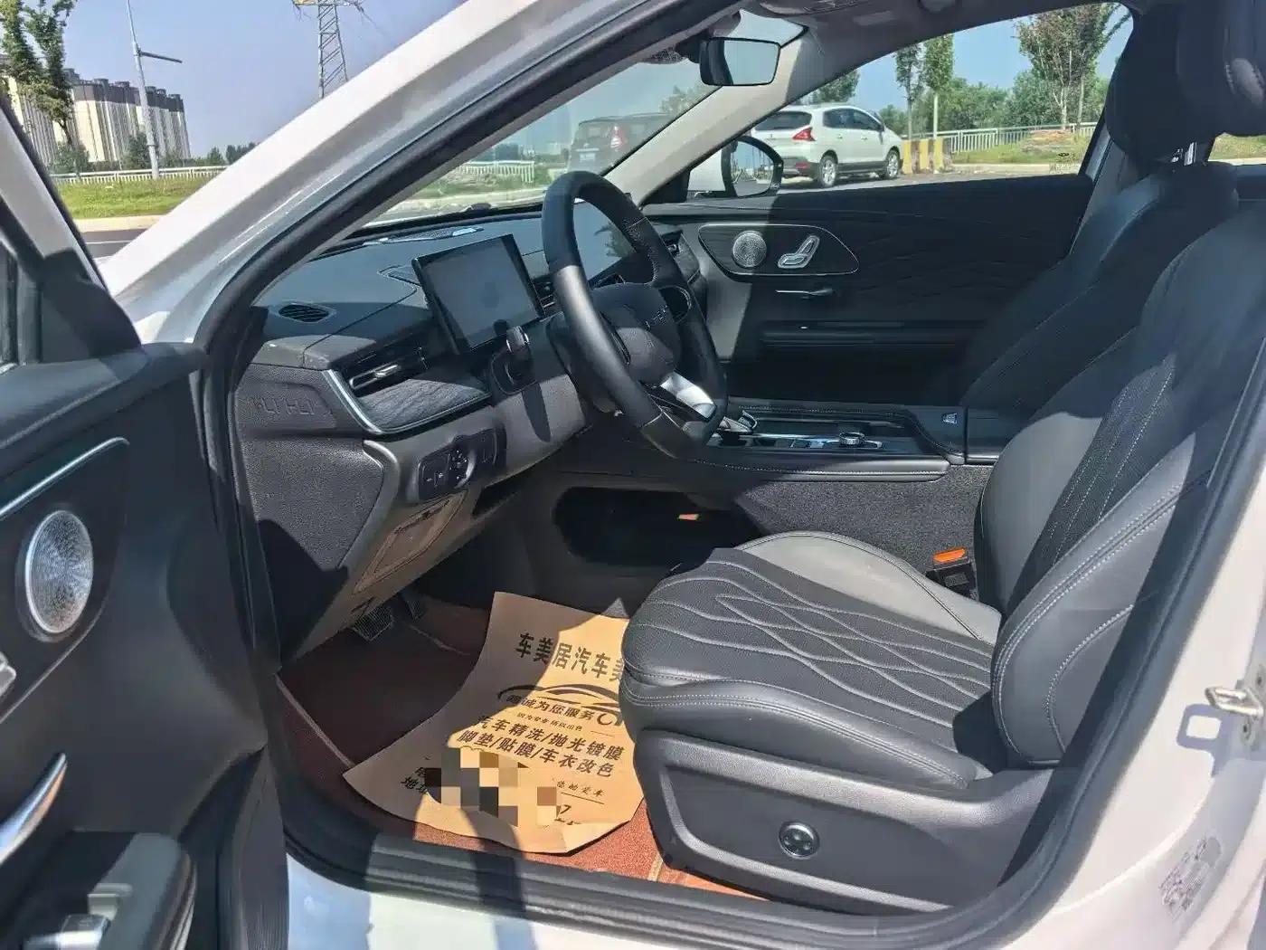 Chery Arrizo 8 PRO 2025 1.6T DCT Luxury Edition — миниатюра 5