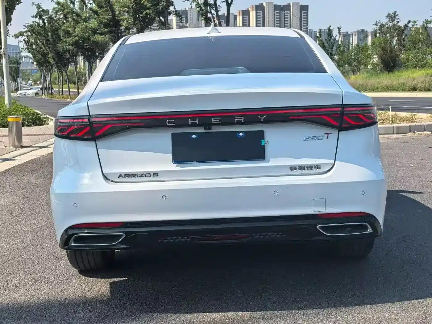 Chery Arrizo 8 PRO 2025 1.6T DCT Luxury Edition — миниатюра 8