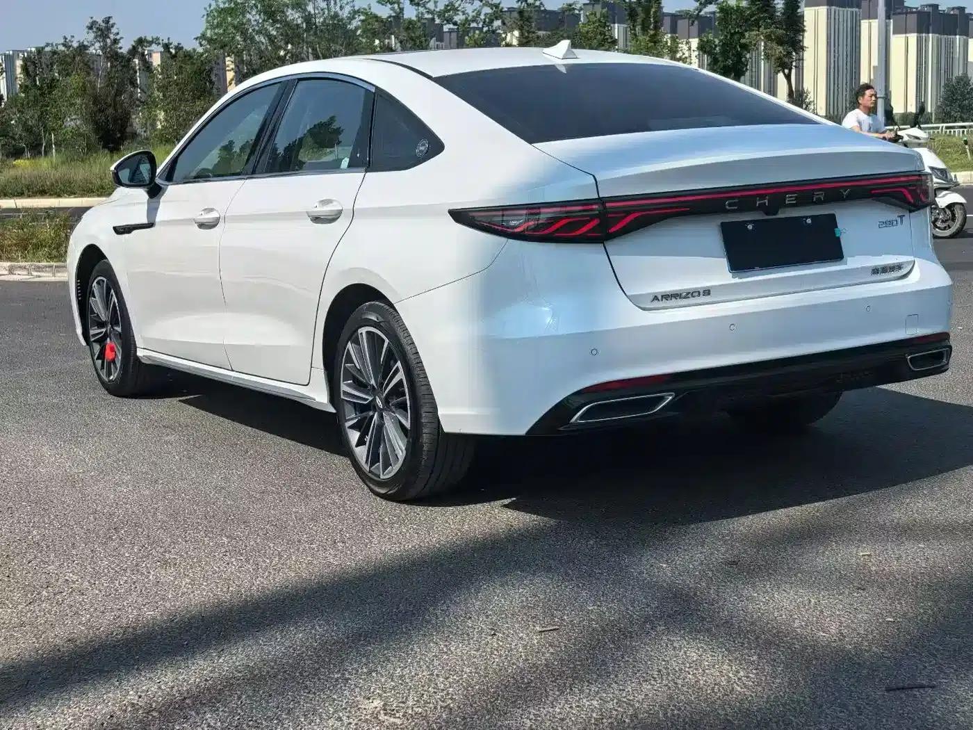 Chery Arrizo 8 PRO 2025 1.6T DCT Luxury Edition — миниатюра 9