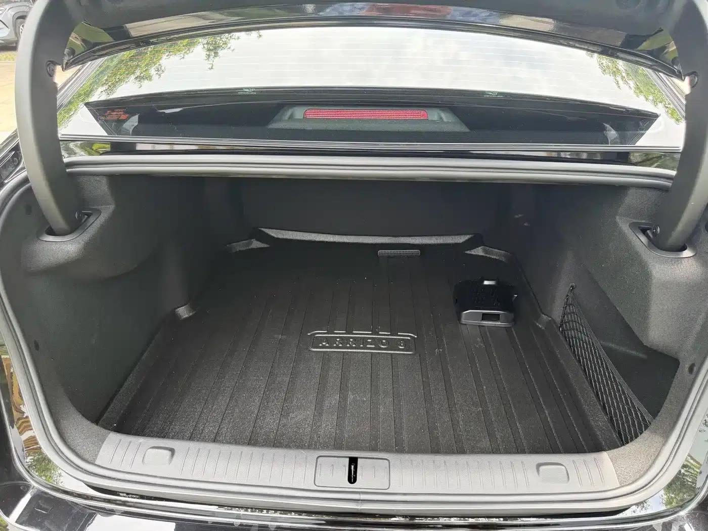 Chery Arrizo 8 PRO 2025 2.0T DCT Luxury Edition — миниатюра 16