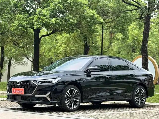 Chery Arrizo 8 PRO 2025 2.0T DCT Luxury Edition