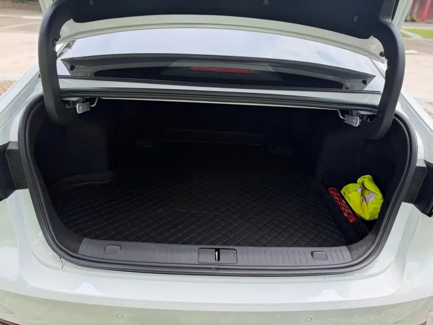 Chery Arrizo 8 PRO 2025 1.6T DCT Comfort Model — миниатюра 19