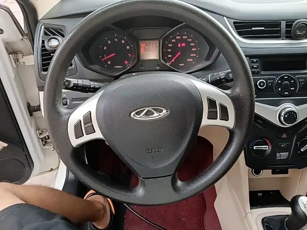 Fengyun 2 2015 1.5L Manual Elite Edition — миниатюра 11
