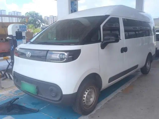 SAIC MAXUS Dana V1 2025 V1+ Long Wheelbase High-Roof Multi-Function Version (64 kWh)