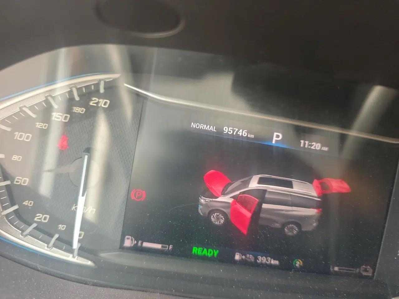 SAIC MAXUS EUNIQ 5 2020 1.3T PLUG-IN Elite Edition — миниатюра 12