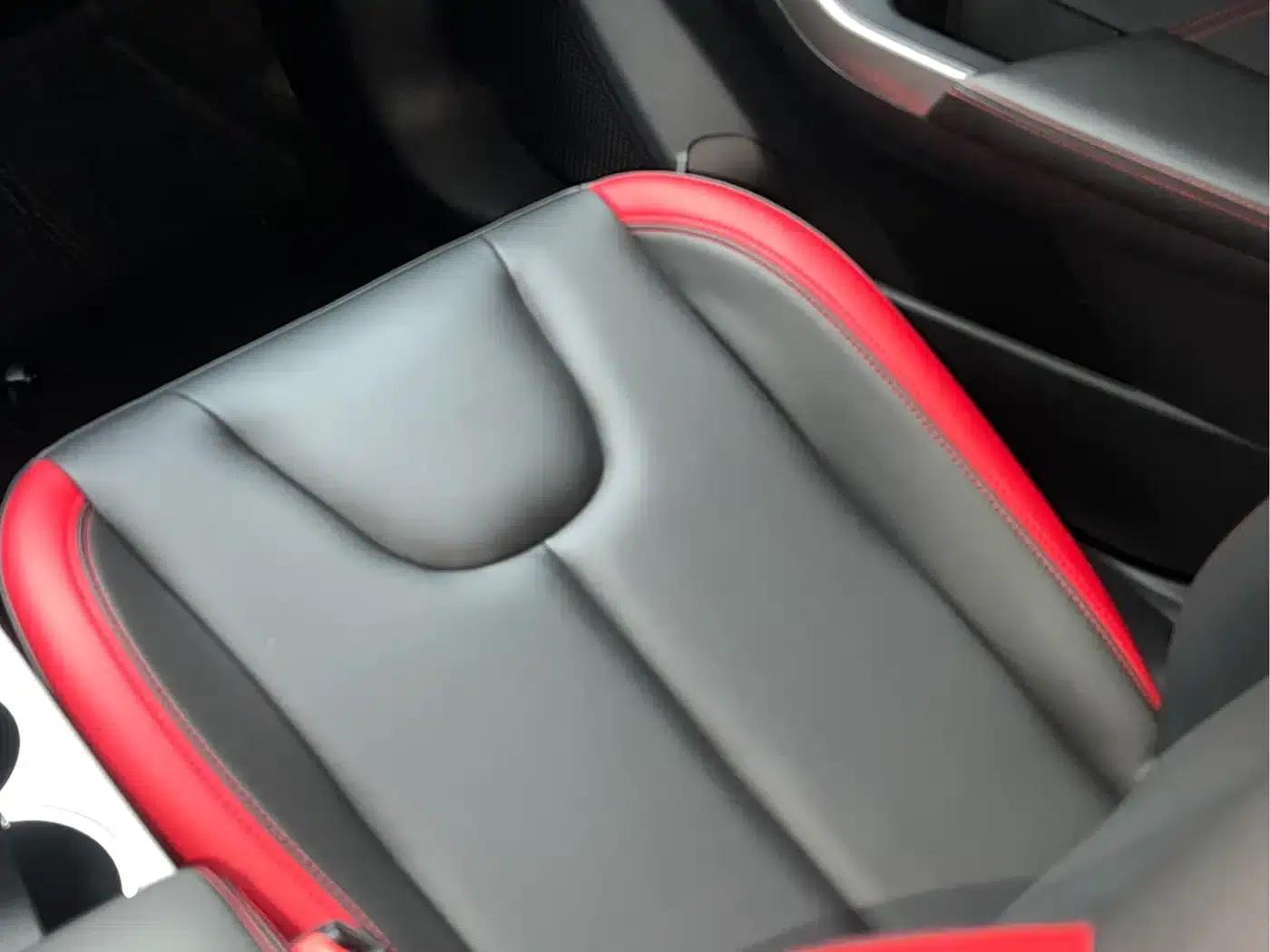 Venucia D60 2019 1.6L XL CVT Intelligent Elite Edition — миниатюра 15