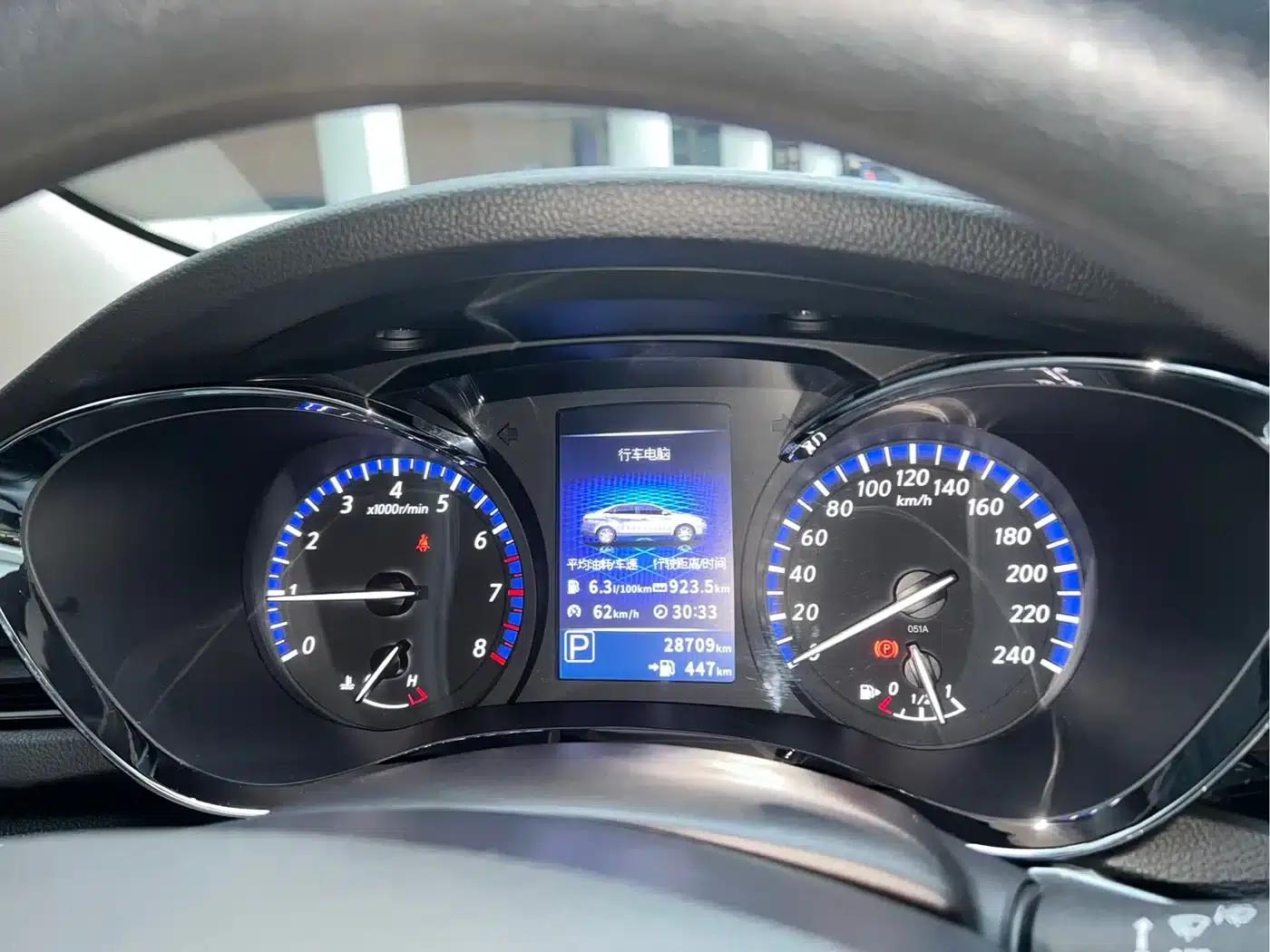 Venucia D60 2019 1.6L XL CVT Intelligent Elite Edition — миниатюра 10