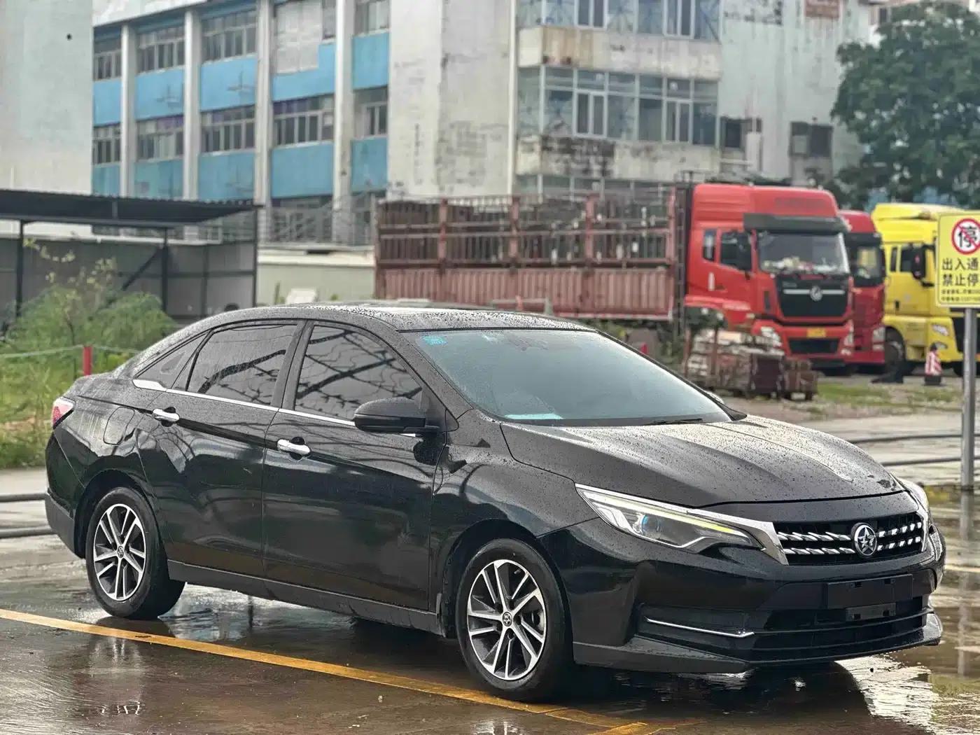 Venucia D60 2019 1.6L XL CVT Intelligent Elite Edition (ISS) — миниатюра 3
