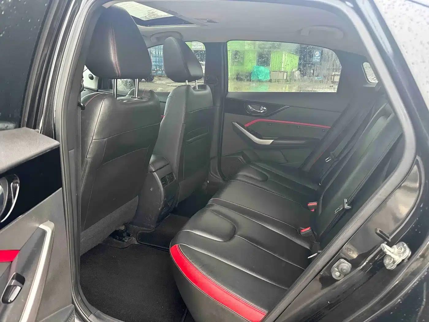 Venucia D60 2019 1.6L XL CVT Intelligent Elite Edition (ISS) — миниатюра 5