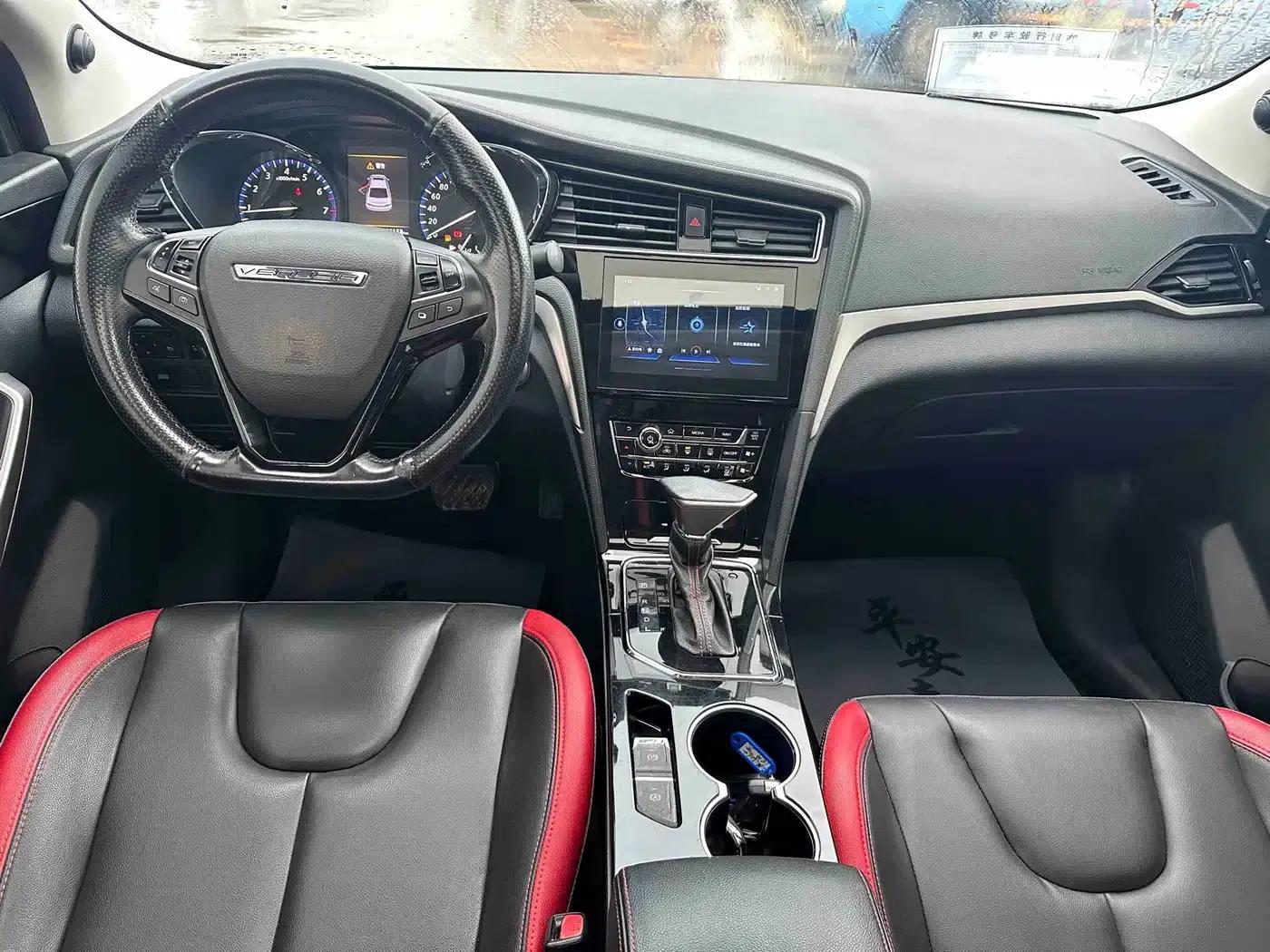 Venucia D60 2019 1.6L XL CVT Intelligent Elite Edition (ISS) — миниатюра 9