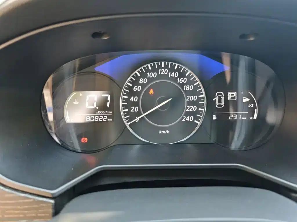 Venucia D60 2021 PLUS 1.6L XL CVT Elite Edition — миниатюра 12