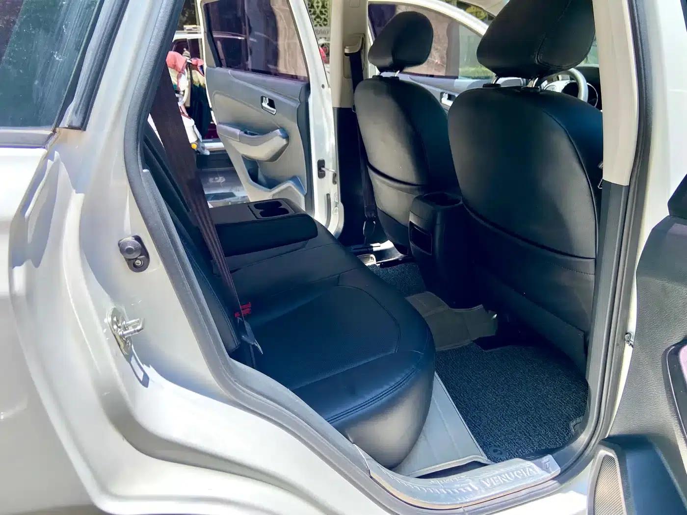 Venucia T70 2015 1.6L Manual Ruixing Edition — миниатюра 10