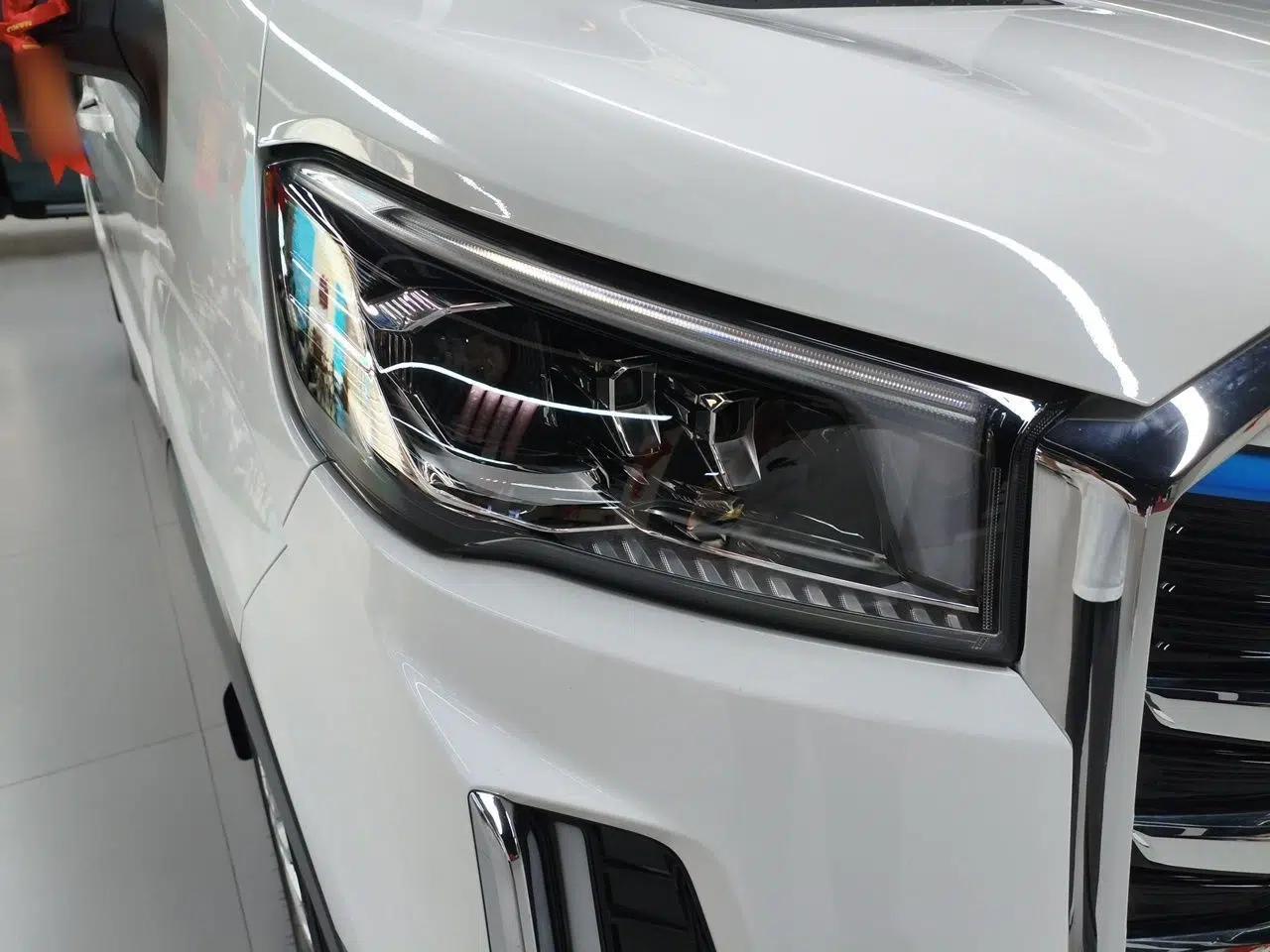 SAIC MAXUS V100 RV SAIC Maxus V100 RV, 2025 model, Traveler PHEV Flagship Edition, longitudinal bed, 6 seats, 2.0T automatic transmission. — миниатюра 7
