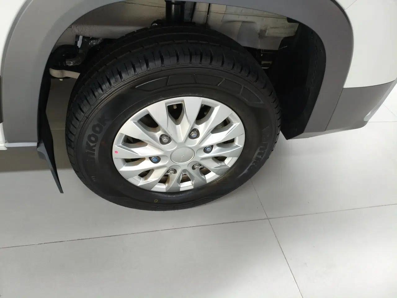 SAIC MAXUS V100 RV SAIC Maxus V100 RV, 2025 model, Traveler PHEV Flagship Edition, longitudinal bed, 6 seats, 2.0T automatic transmission. — миниатюра 8