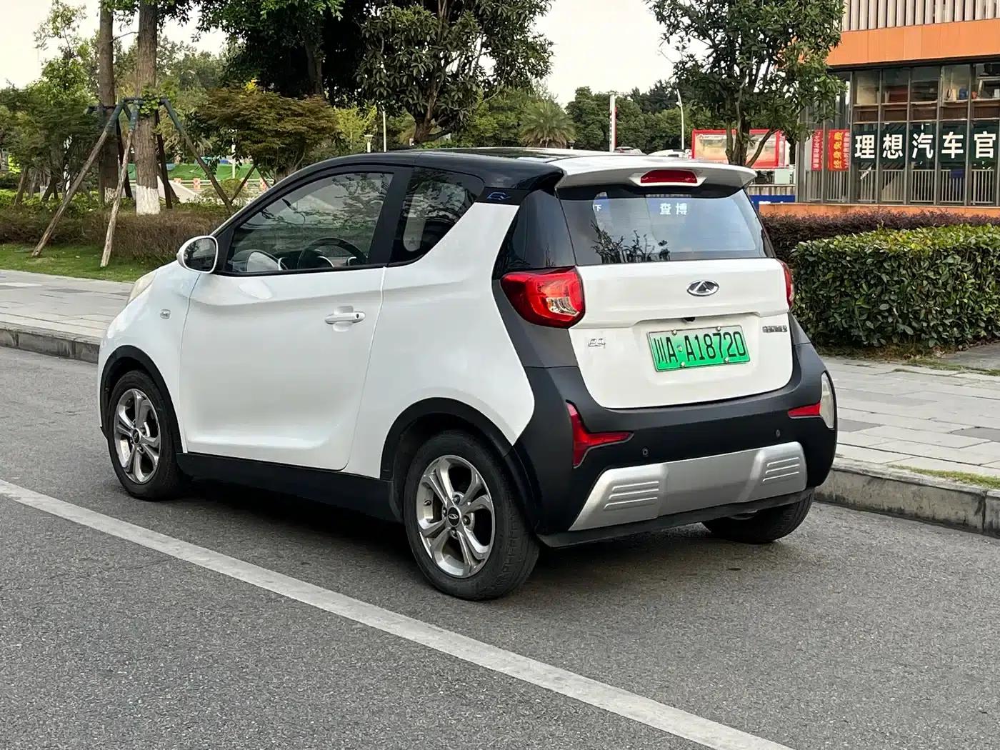 Little Ant 2018 400 4-seater Smart Edition — миниатюра 12
