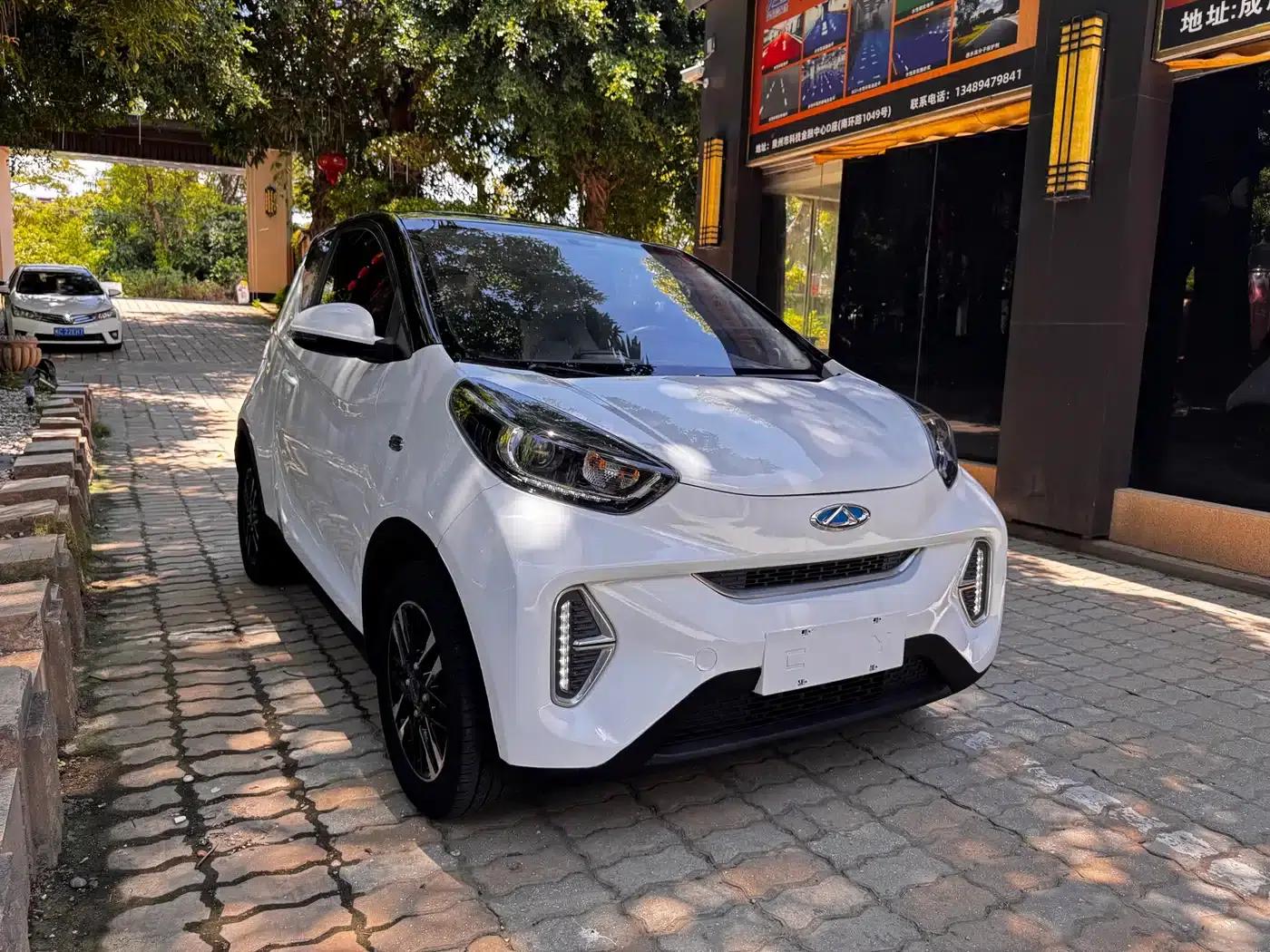 Little Ant 2022 Model, Sweet Pink, Low Sugar Version, Lithium Iron Phosphate, 30kW, 301km/h — миниатюра 2