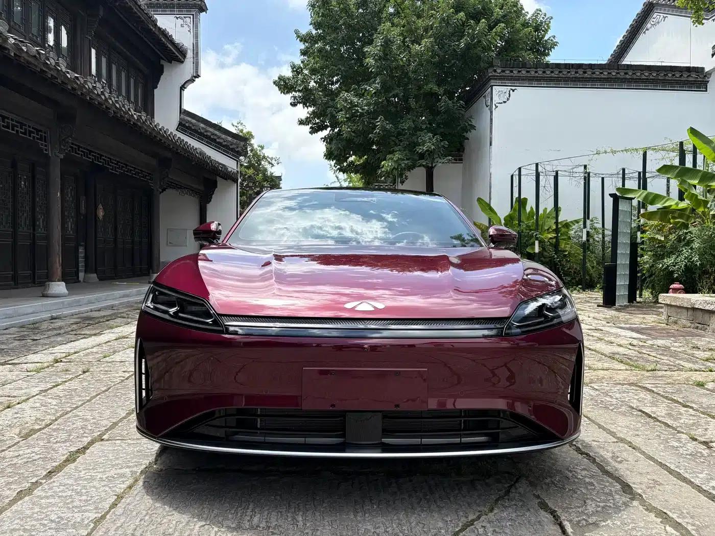 Fengyun A9L 2025 All-Wheel Drive High-Performance Peak Edition — миниатюра 2