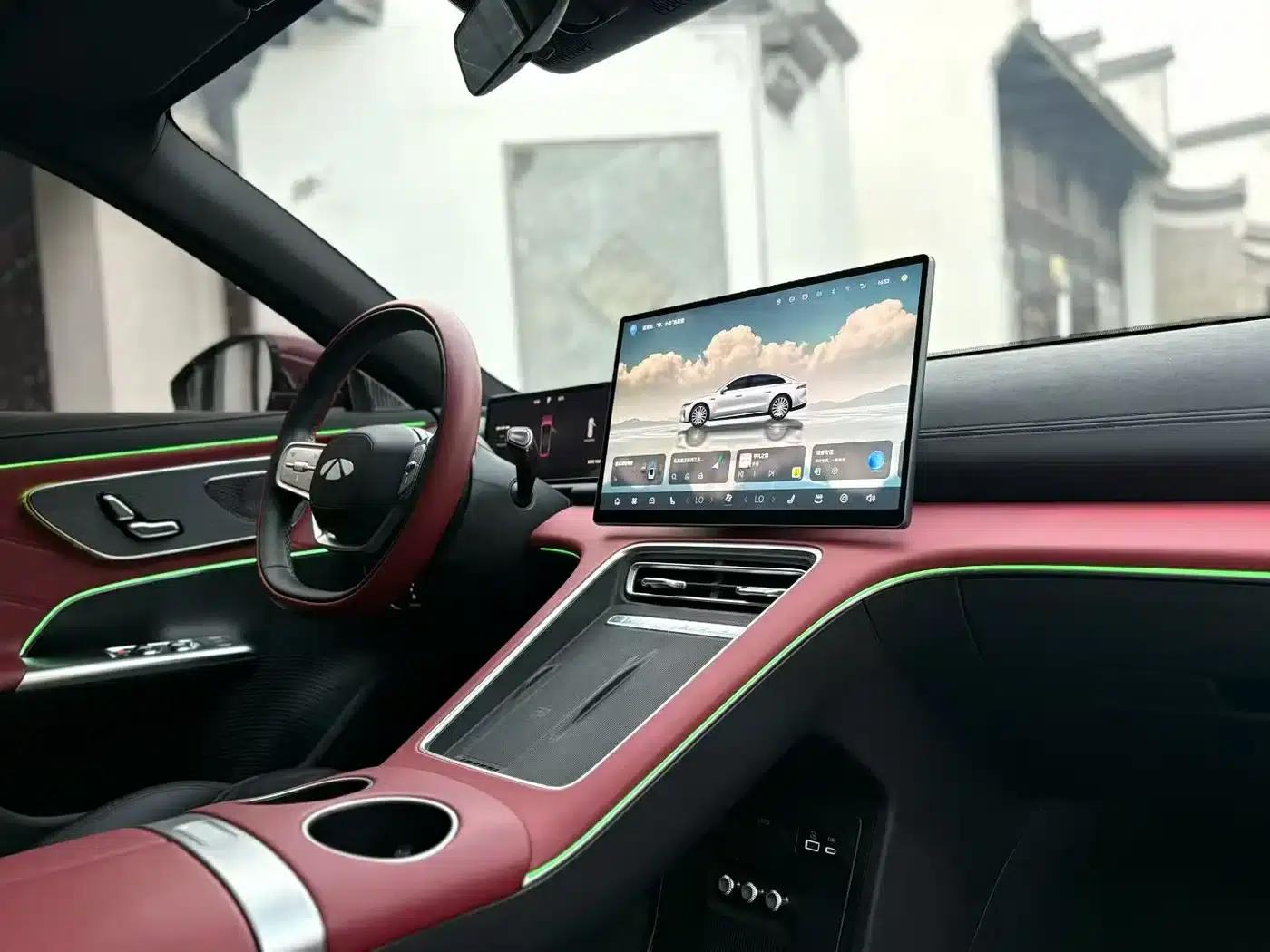 Fengyun A9L 2025 All-Wheel Drive High-Performance Peak Edition — миниатюра 10