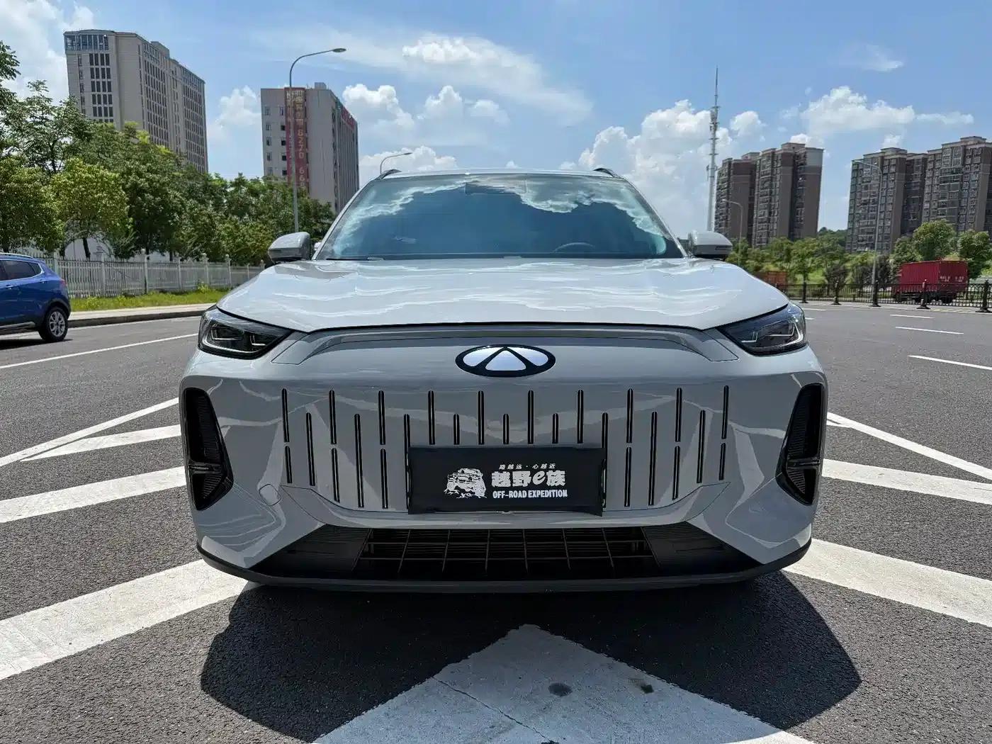 Fengyun T9 2024 Facelift 120 Long Range Comfort 5-Seater Ternary Lithium Battery — миниатюра 2