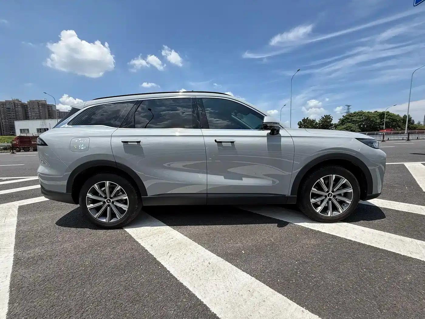 Fengyun T9 2024 Facelift 120 Long Range Comfort 5-Seater Ternary Lithium Battery — миниатюра 7