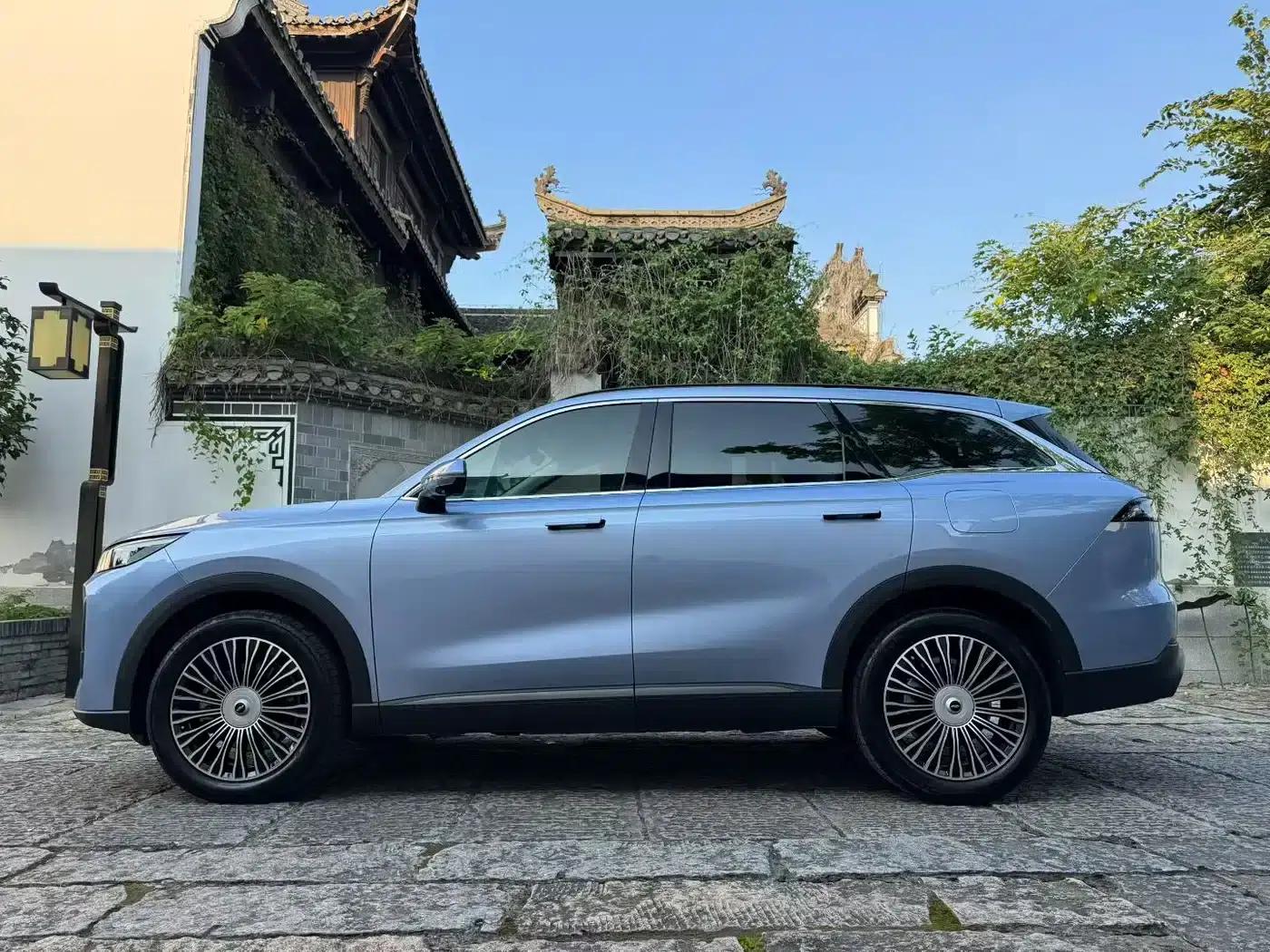 Fengyun T9 2025 Model 120 Long Range Flagship Edition 7-Seater Lithium Iron Phosphate — миниатюра 2