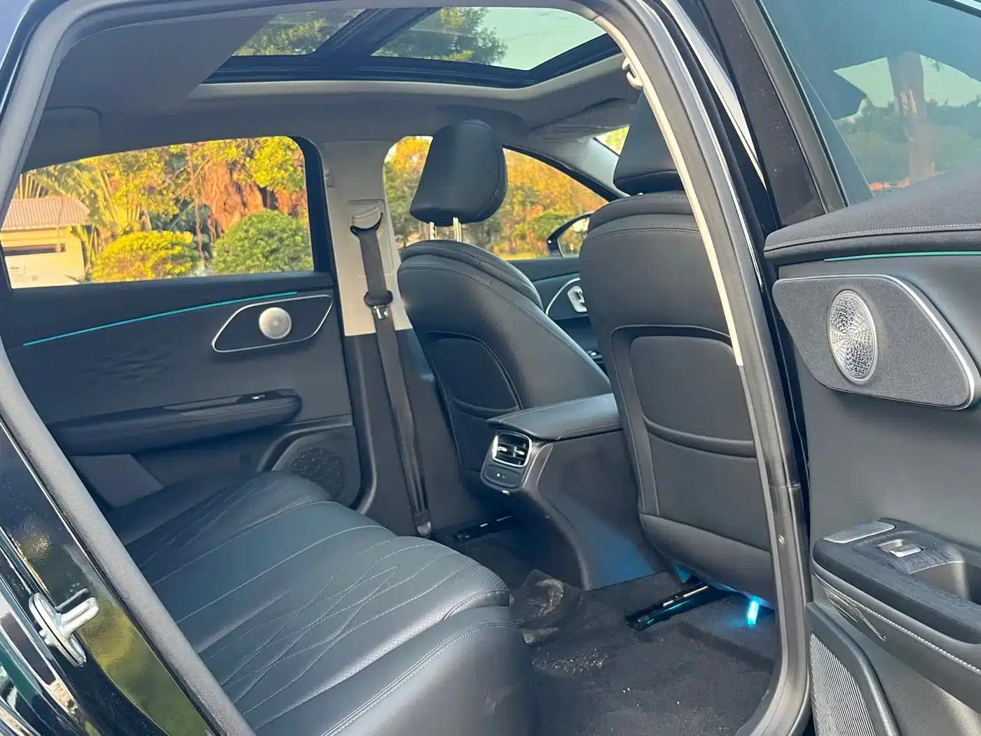 Fengyun A8L 2025 1.5TGDI 145km Luxury Edition — миниатюра 19