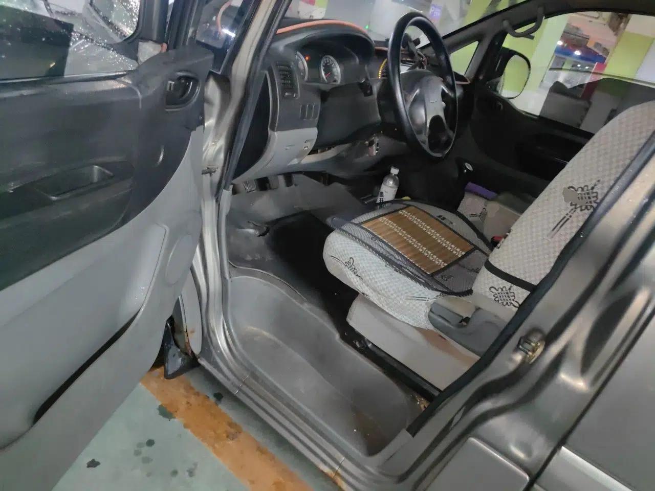 FORTHING Lingzhi 2013 V3 1.5L 7-Seater Standard Model II — миниатюра 16