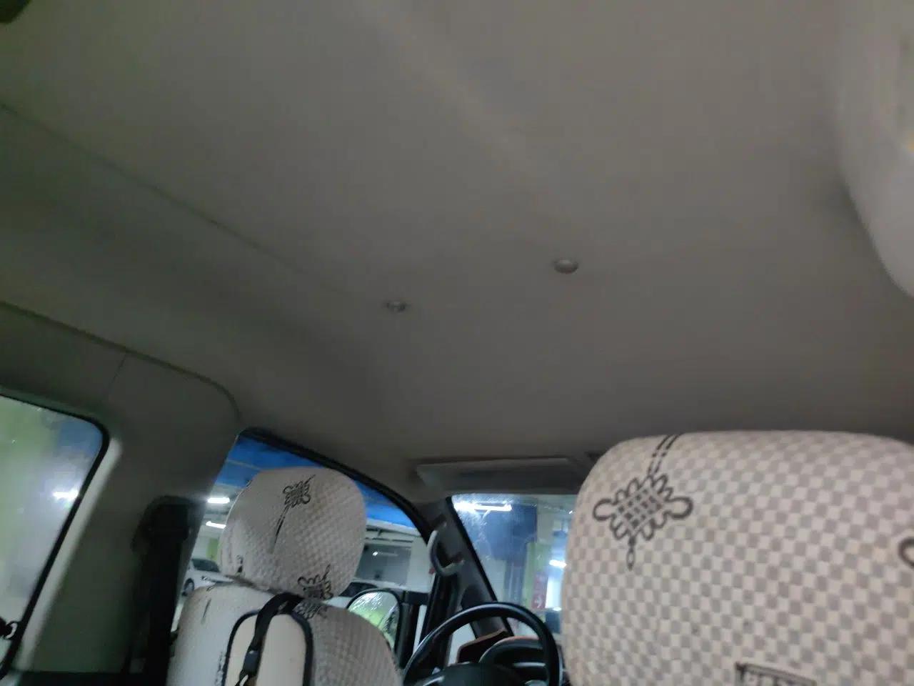 FORTHING Lingzhi 2013 V3 1.5L 7-Seater Standard Model II — миниатюра 18