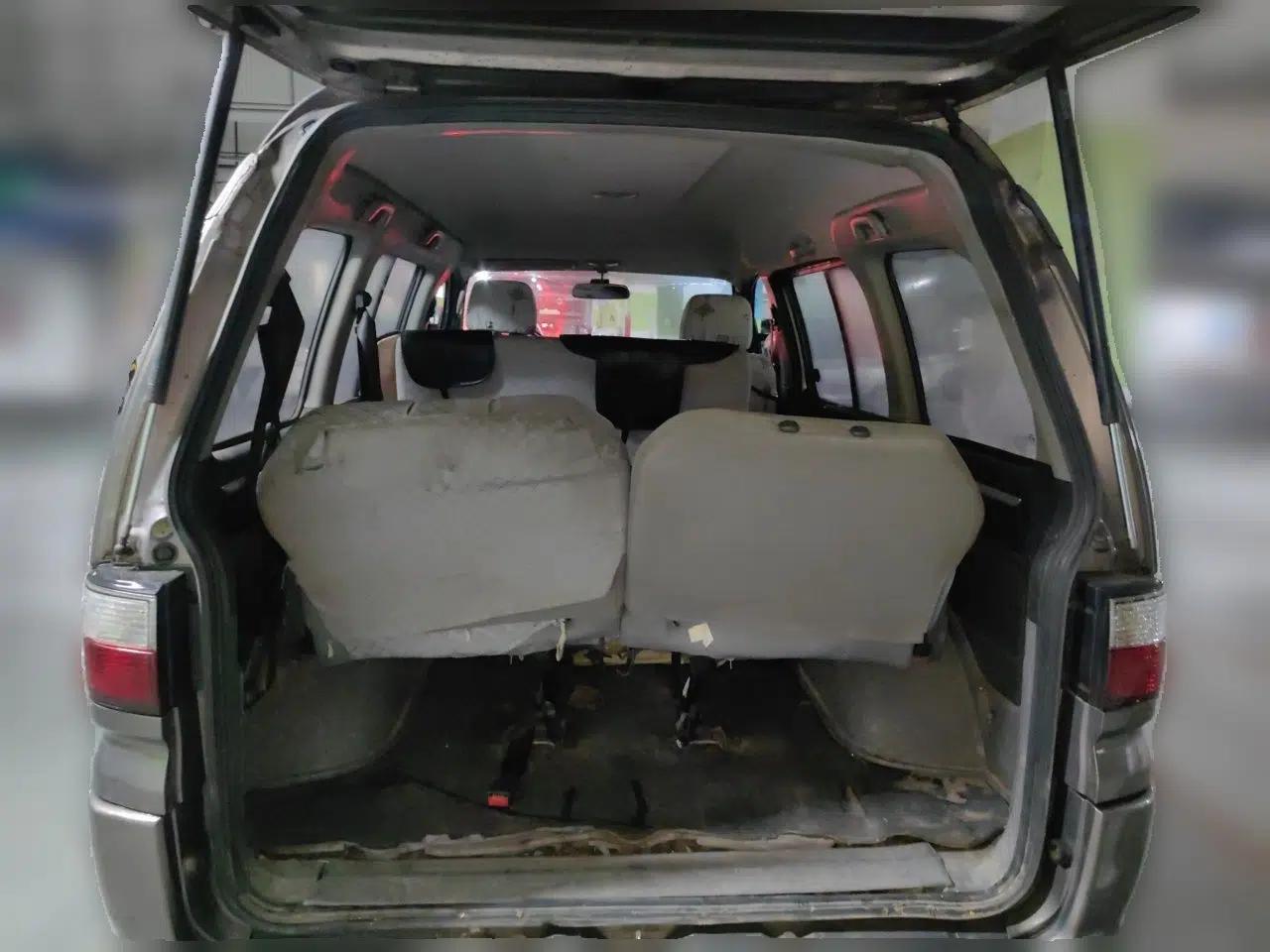 FORTHING Lingzhi 2013 V3 1.5L 7-Seater Standard Model II — миниатюра 19