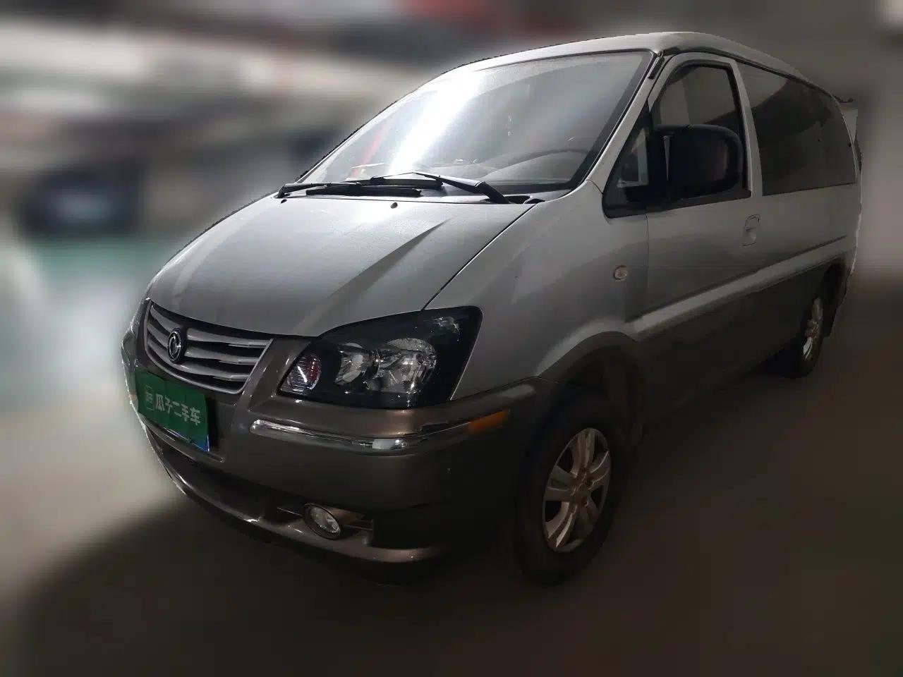 FORTHING Lingzhi 2013 M3 1.6L 7-Seater Comfort Model — миниатюра 1