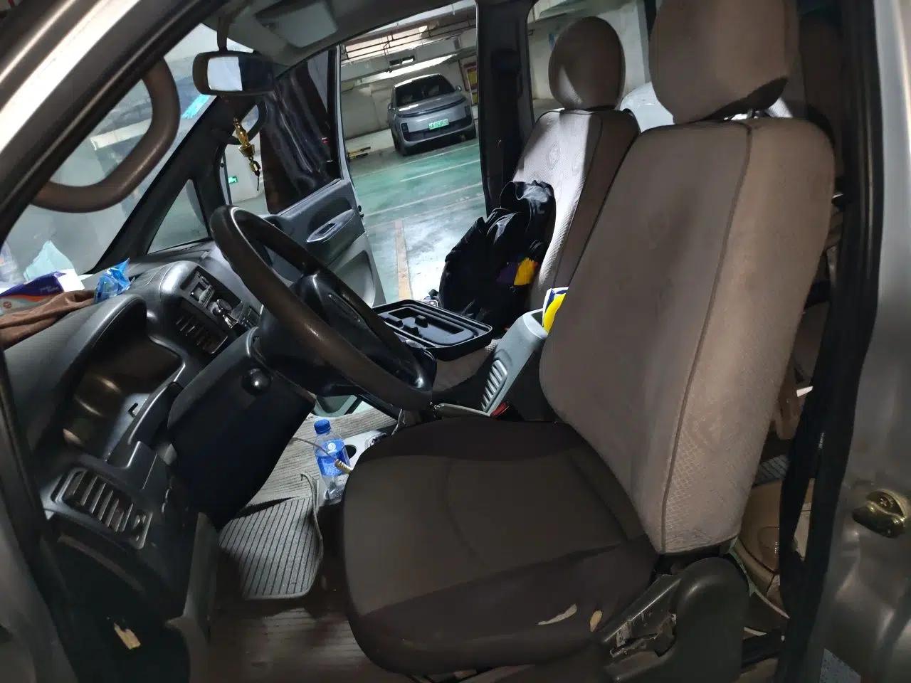 FORTHING Lingzhi 2013 M3 1.6L 7-Seater Comfort Model — миниатюра 15