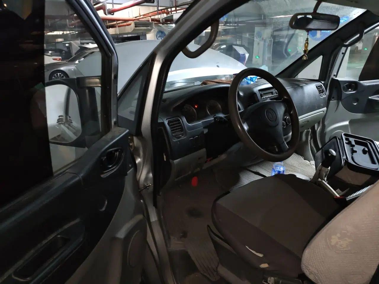 FORTHING Lingzhi 2013 M3 1.6L 7-Seater Comfort Model — миниатюра 16