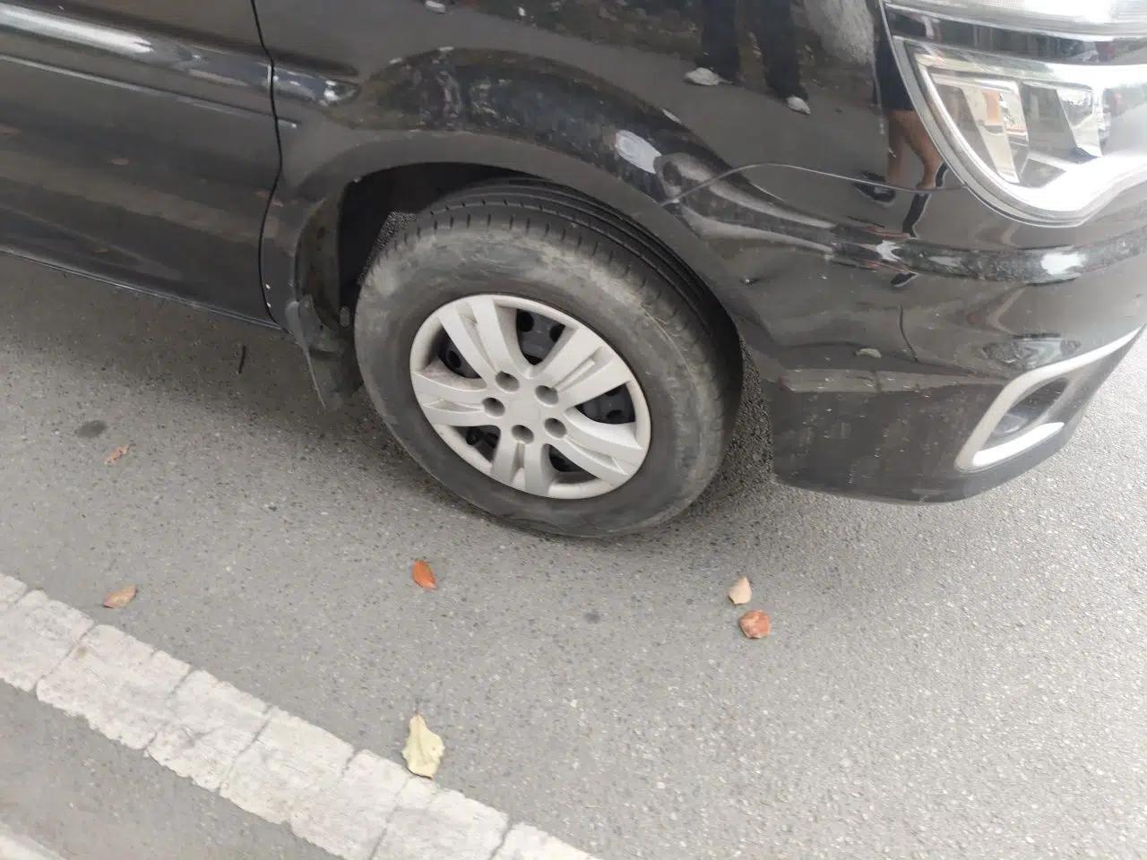 FORTHING Lingzhi 2022 M5 1.6L Practical Model 5 Seats — миниатюра 8