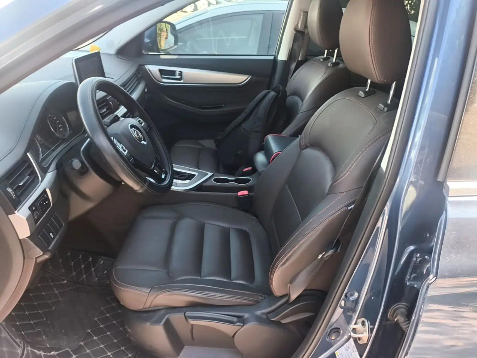 FORTHING Joyear X5 2017 Jingxiang Series 1.5T CVT Luxury Model — миниатюра 17