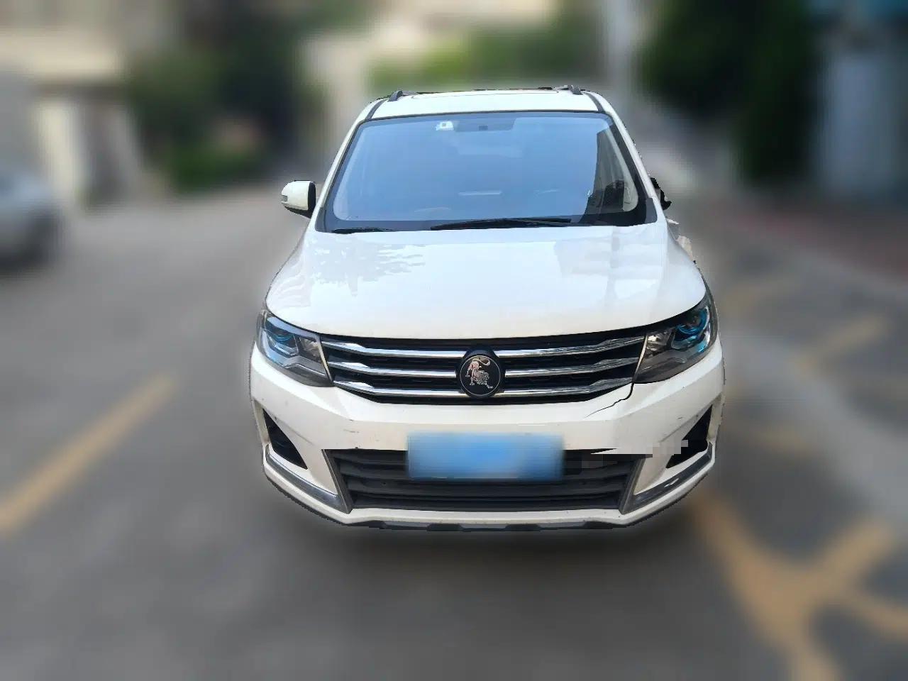 FORTHING SX6 2022 1.6L Manual Luxury Version – Youth Edition — миниатюра 2