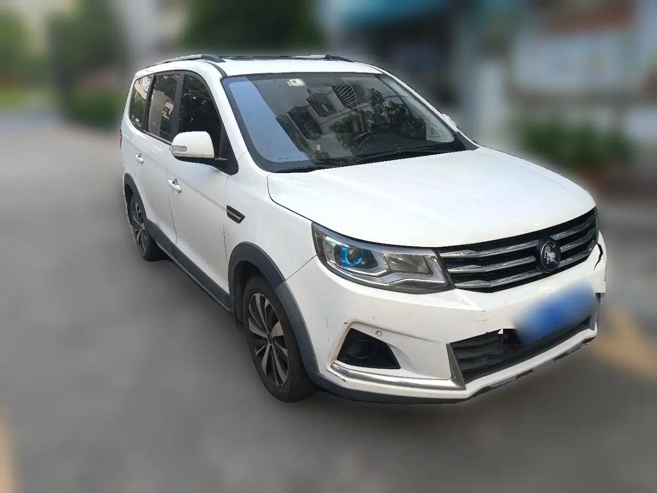 FORTHING SX6 2022 1.6L Manual Luxury Version – Youth Edition — миниатюра 3