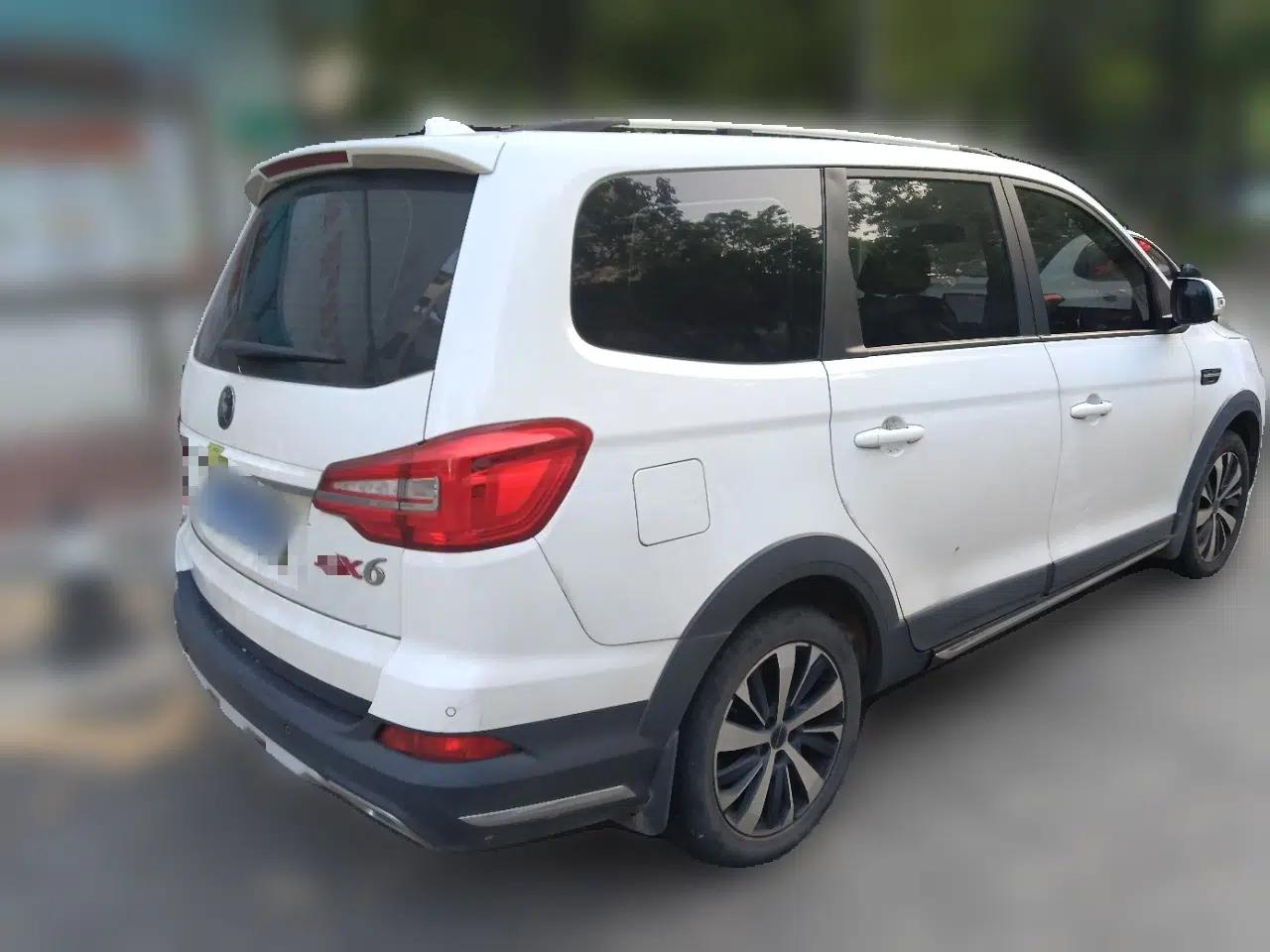 FORTHING SX6 2022 1.6L Manual Luxury Version – Youth Edition — миниатюра 6