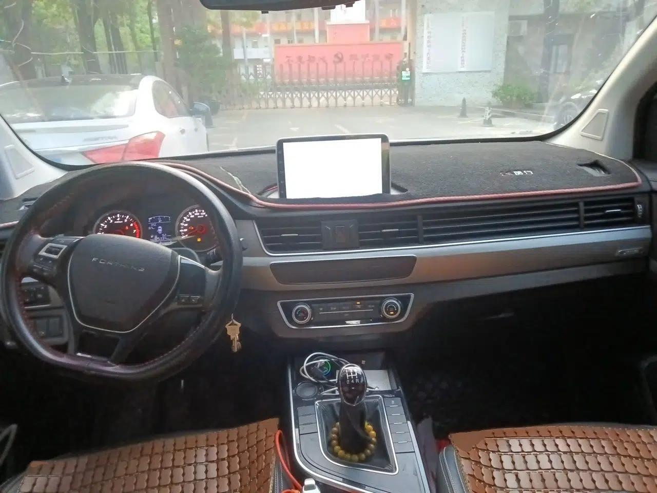FORTHING SX6 2022 1.6L Manual Luxury Version – Youth Edition — миниатюра 9