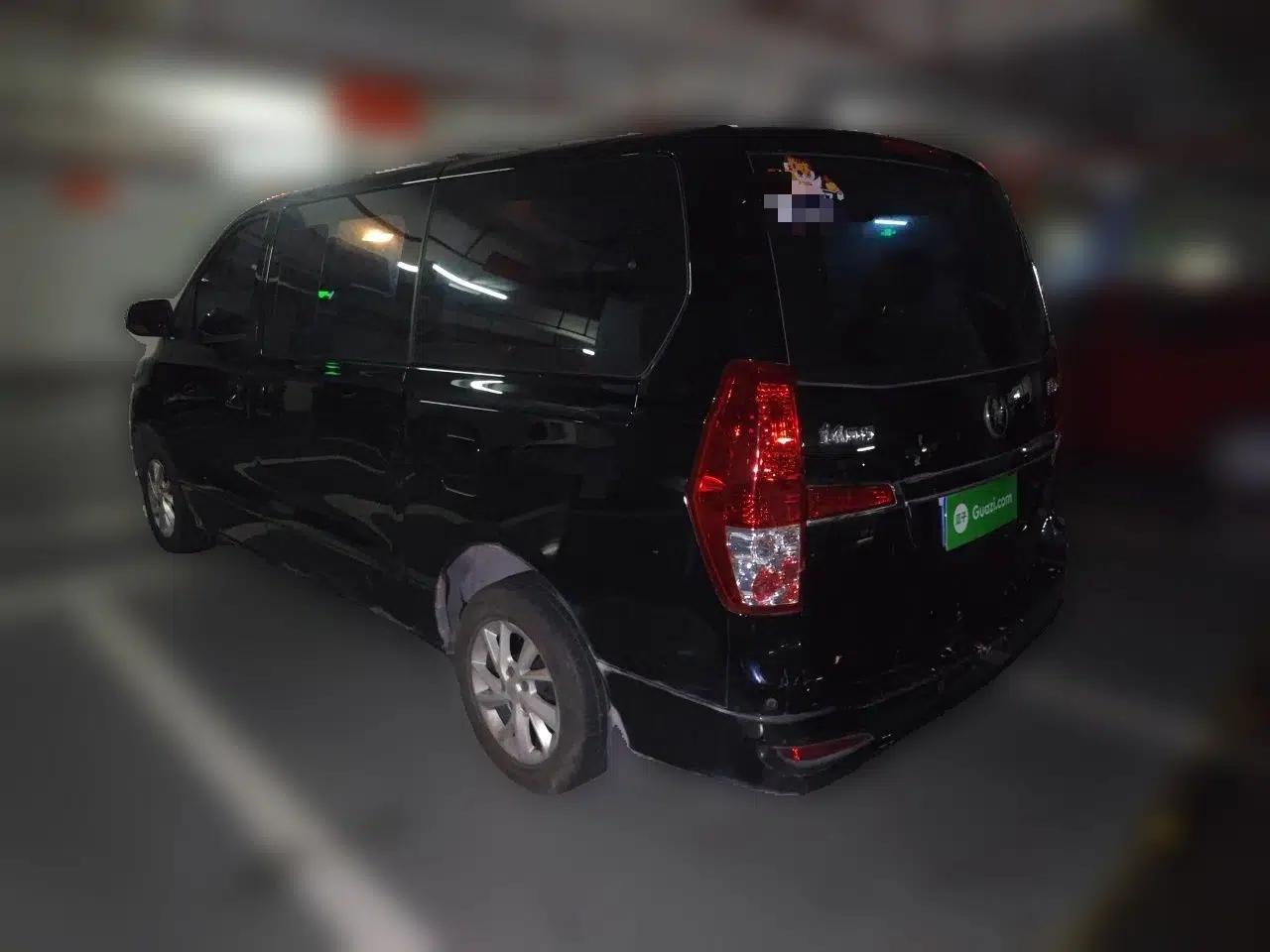 FORTHING Lingzhi PLUS 2024 1.5T Manual Luxury 7-Seater — миниатюра 4
