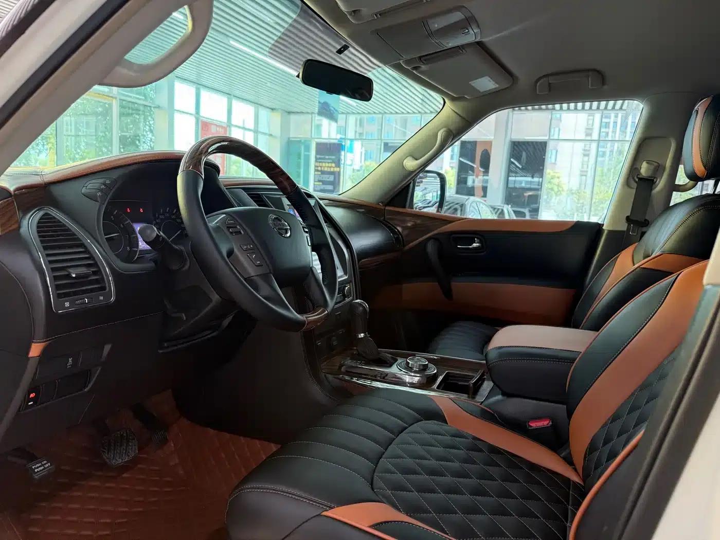 Nissan Patrol 2018 4.0L Leader Edition — миниатюра 7
