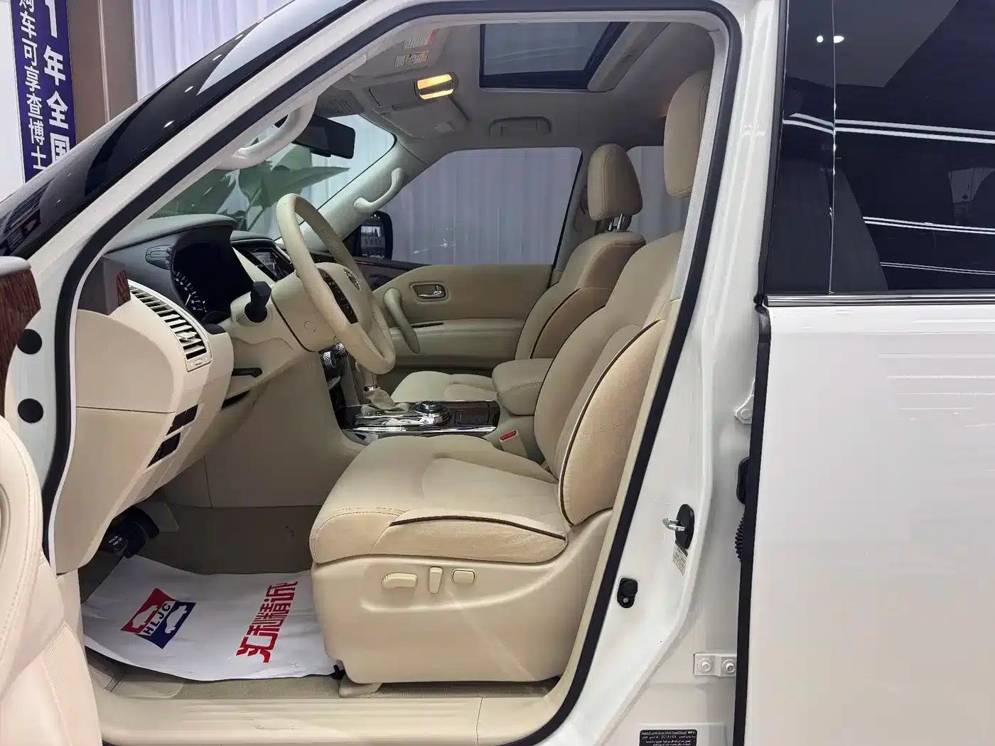 2017 Nissan Patrol 4.0L SE Middle East Edition — миниатюра 7