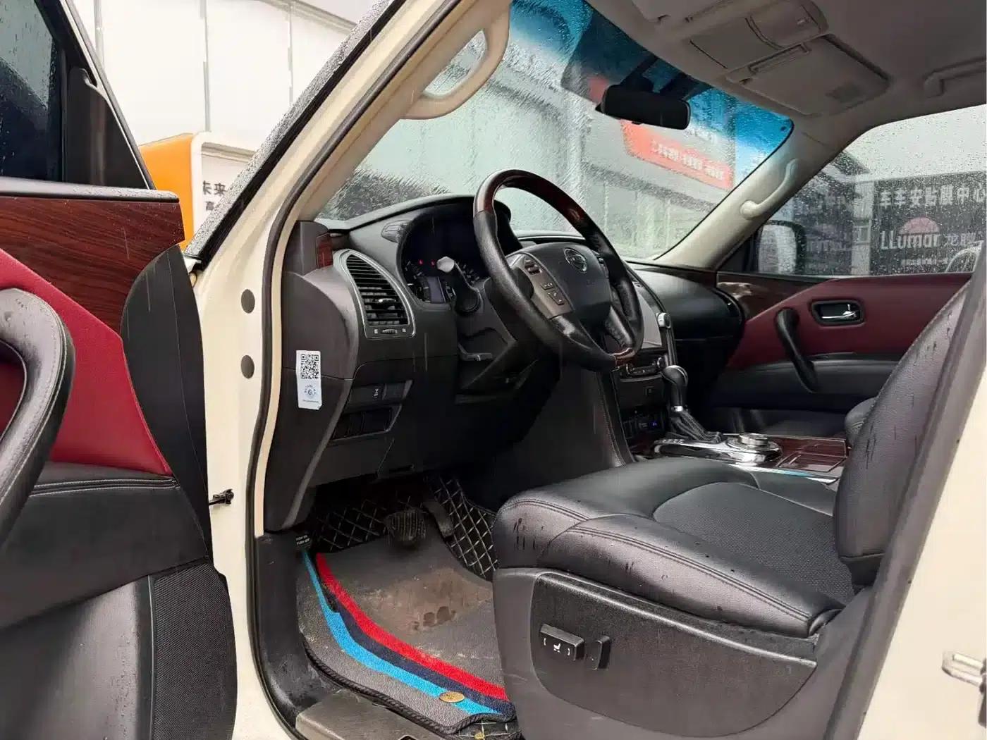 Nissan Patrol 2018 4.0L Leader Edition — миниатюра 4