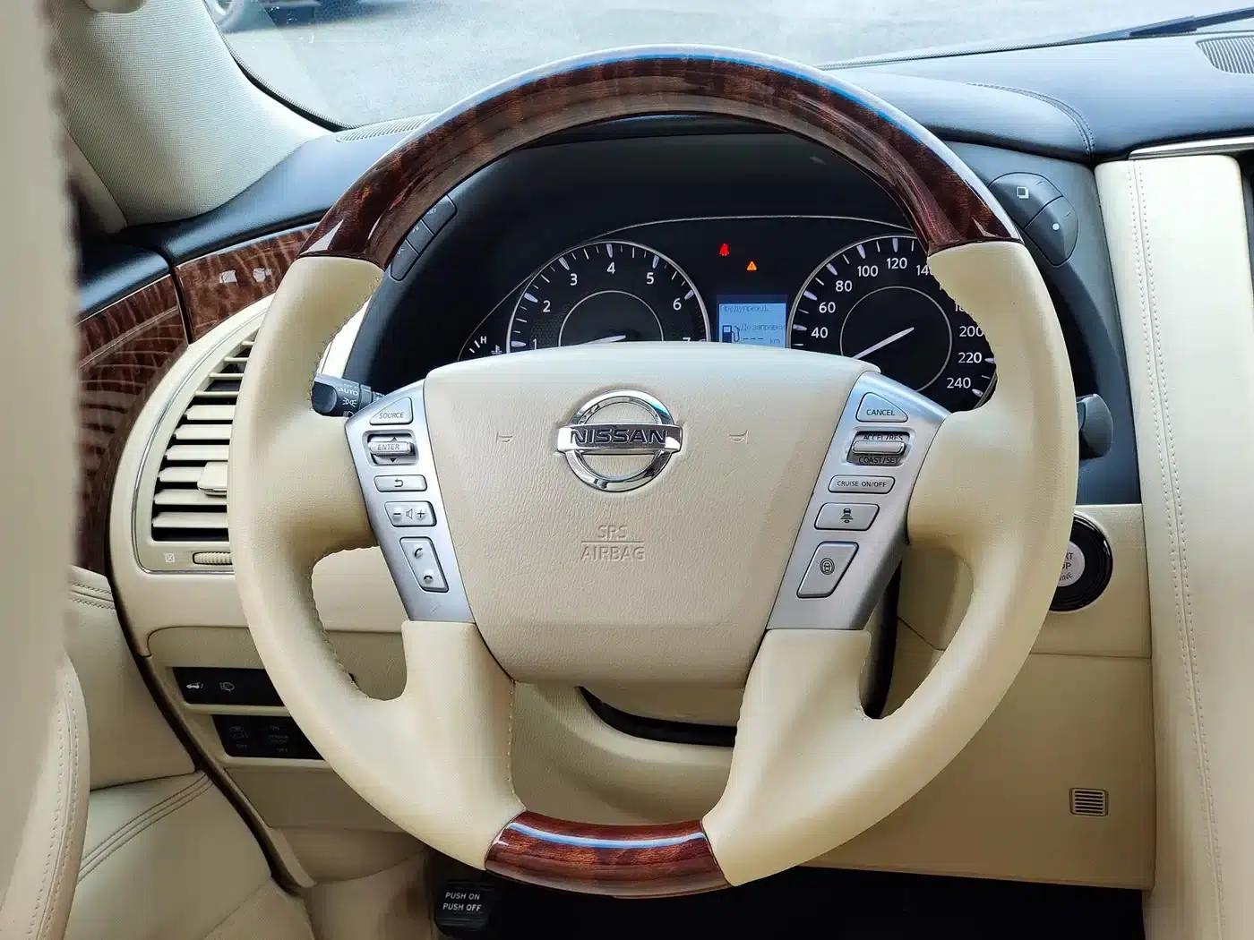 Nissan Patrol 2012 5.6L V8 Flagship Edition — миниатюра 12
