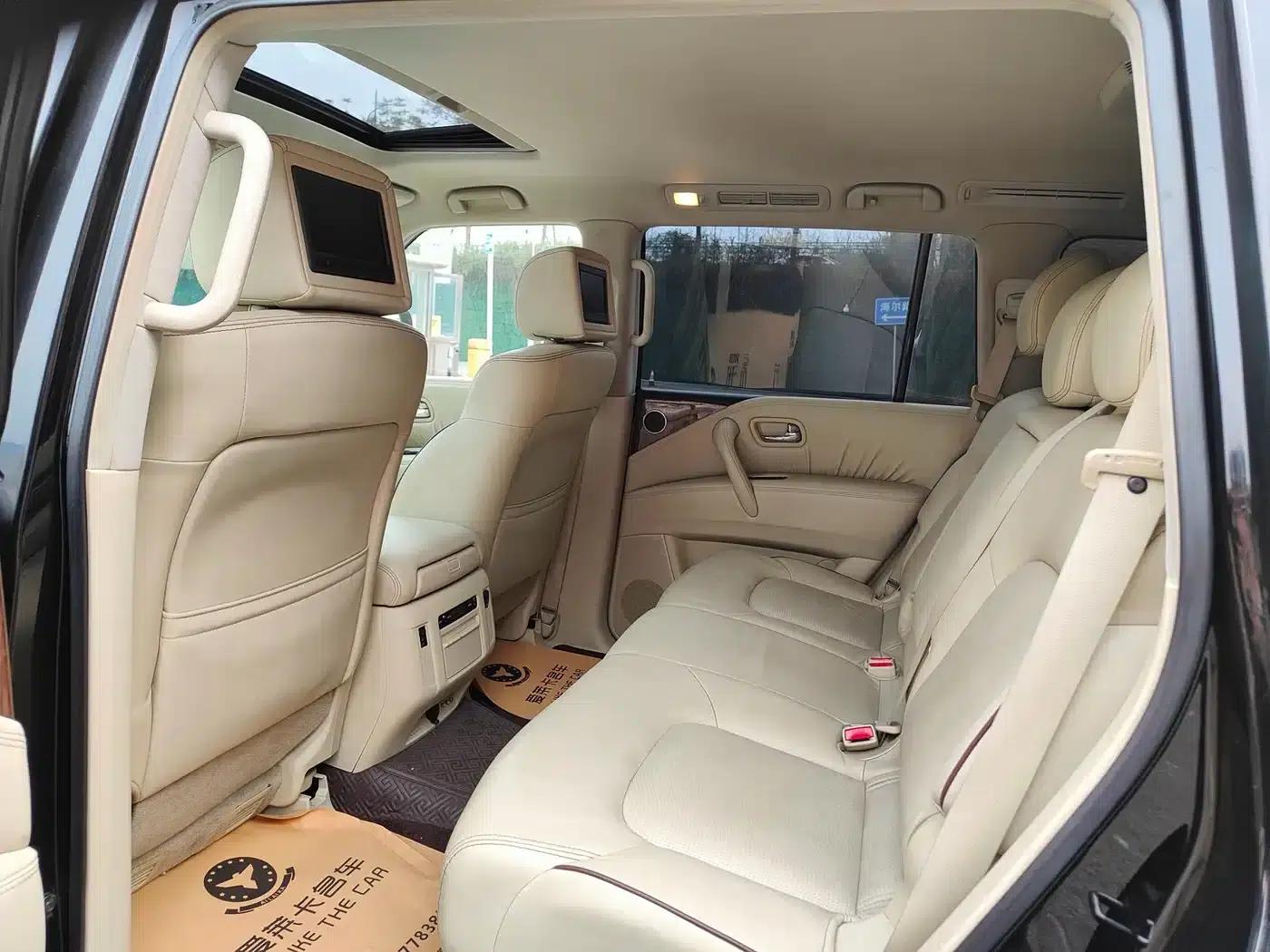 Nissan Patrol 2012 5.6L V8 Flagship Edition — миниатюра 10
